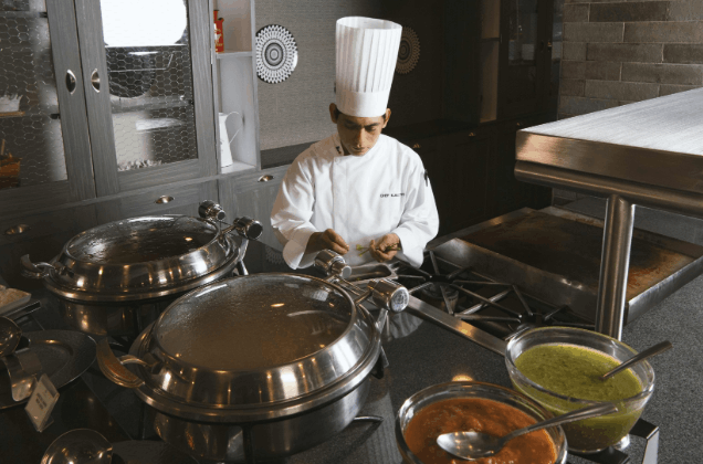 Can you find vegetarian or gluten-free Venezuelan lasagna