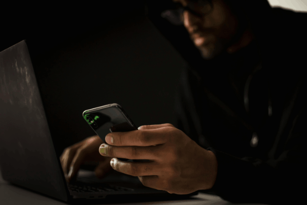 Do I get my money back if someone scammed me from 1482293810