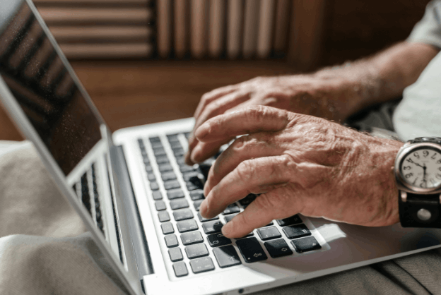 When should you escalate a complaint to the Ombudsman