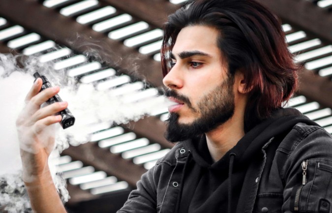 Can You Take Vapes on a Plane?