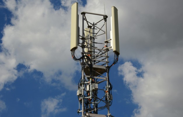 UK Mobile Networks Losses 2025
