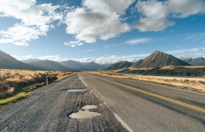 What Is the New UK Government Pothole Guidance?